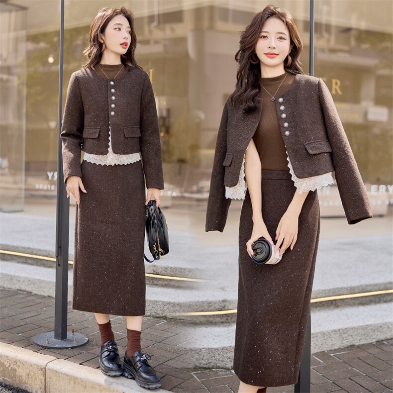 2024新款冬软糯小香羽绒服拼接蕾丝花边白鸭绒套装裙,女装套装/套裙,韩蜜菓