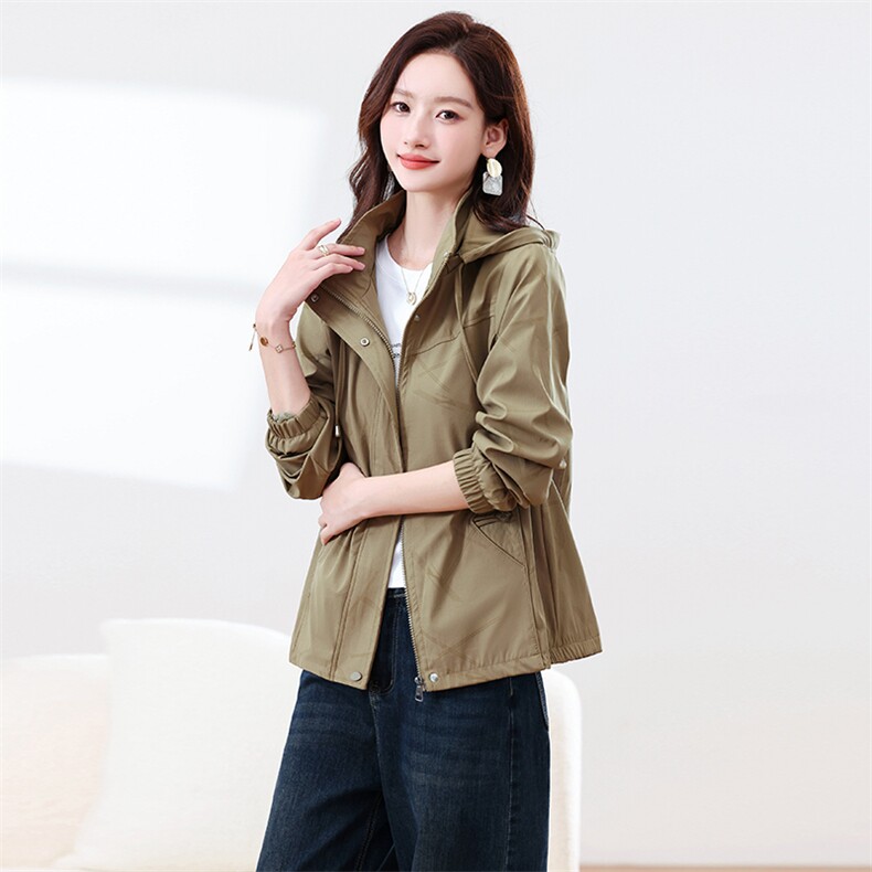 早秋独特漂亮休闲连帽短外套女2025春秋新款宽松时尚夹克上衣，女装短外套，浙宝281