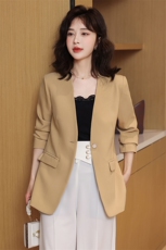 西装外套女2025春秋新款气质时尚休闲减龄炸街设计感百搭西服上衣，女装短外套，时尚俏佳人
