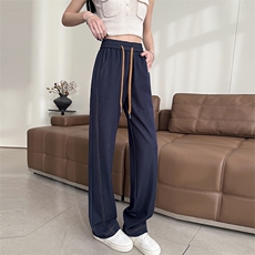 不掉色天丝牛仔裤女阔腿裤春季新款高腰小个子丹宁蓝弯刀裤，女装休闲裤，云美莎专业女裤-全店现货