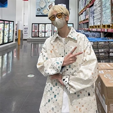 白色