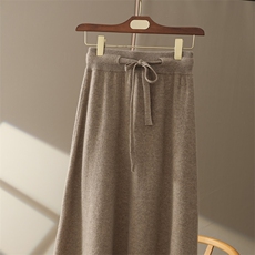 2025年秋季新款A字半身裙时尚通勤百搭保暖，女装半身裙，江杉羊绒