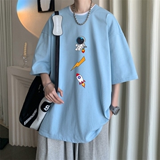 浅蓝色
