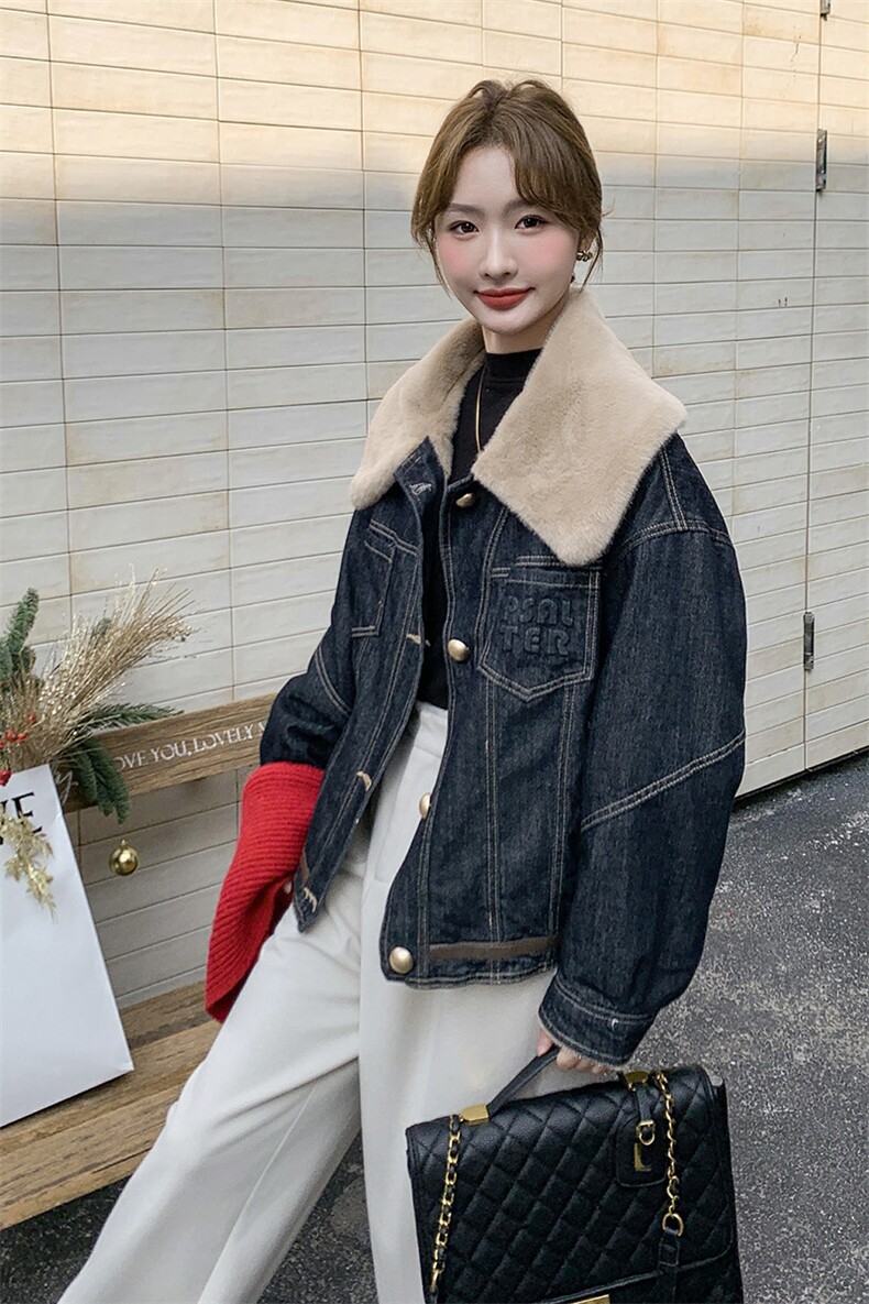 现货：2025年冬装新款牛仔拼仿貂毛外套2C135-6858P185K258,女装派克服,2C135