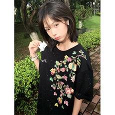 WE1544-P36绣花肩章羽毛满天星立体浮雕短袖T恤男女，男装T恤，电商B323A