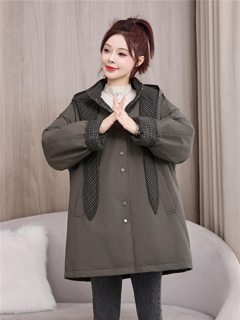 高端羽绒服女撞色格子拼接连帽中长款派克服冬2025新款白鸭绒外套,女装羽绒服,牡丹诺
