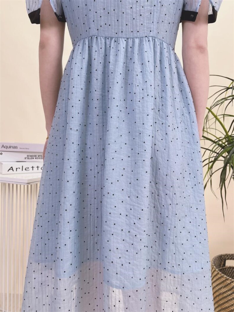 现货夏季新款植绒波点连衣裙，女装连衣裙，蘑小菇