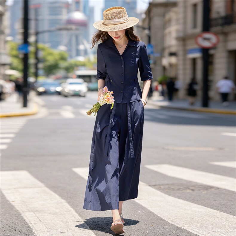 气质大方得体裙裤套装女2026夏新款时尚减龄V领职场风两件套,女装套装/套裙,水衣源