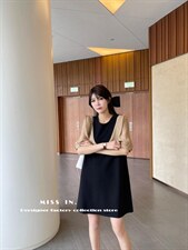 高品袖拼接假两件连衣裙，女装连衣裙，蜜思印·金