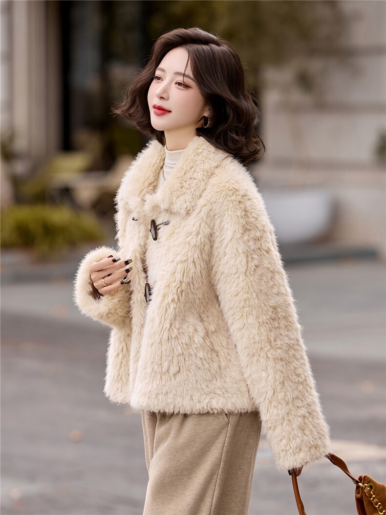 加厚保暖皮毛一体翻领短款外套女2025秋冬季宽松百搭洋气毛毛外套,女装羊羔毛/颗粒绒,流量+