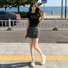 高级感休闲运动套装女夏新款撞色拼接圆领短袖上衣百褶裤裙两件套，女装套装/套裙，江南