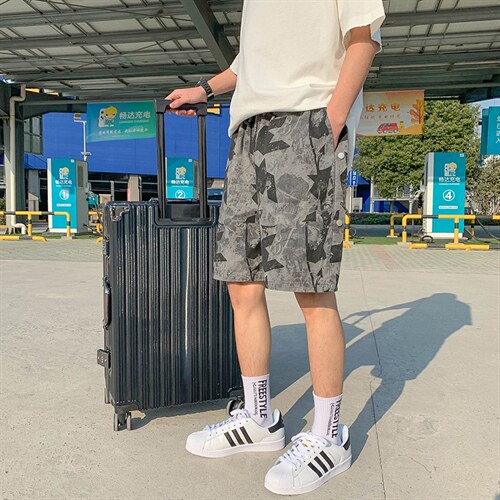 现货港风男装夏季迷彩直筒休闲短裤D201-DM27-P40，男装牛仔裤，电商D321-1