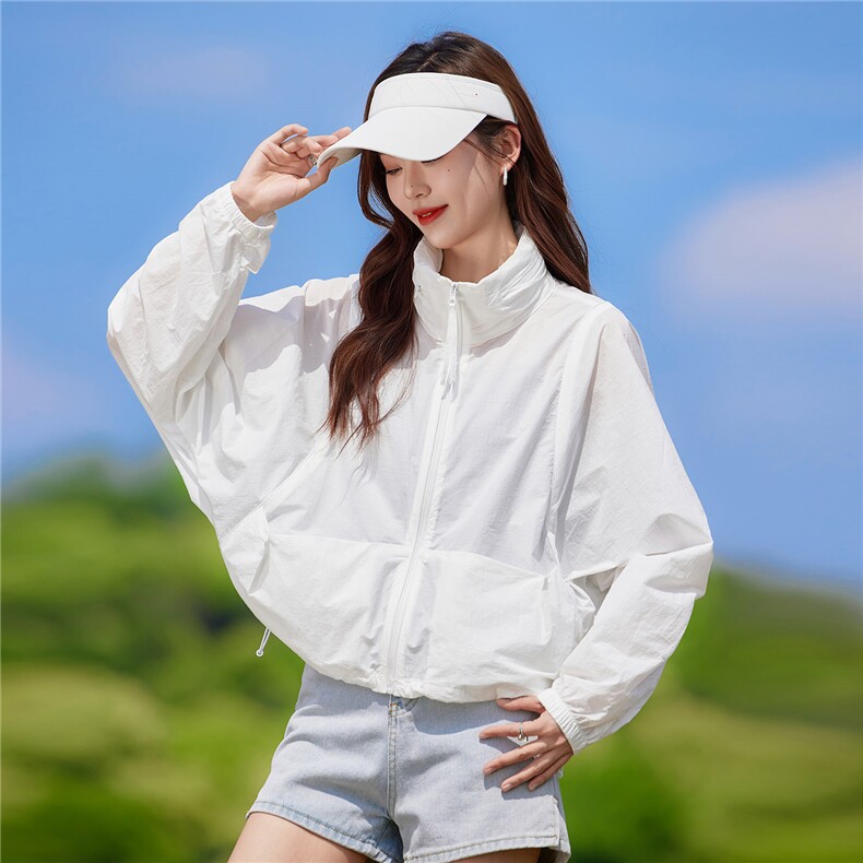 现货2026夏季新款休闲韩版宽松轻薄遮阳连帽（帽子可收纳）短外套,女装防晒衣,靓衣阁