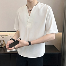 白色