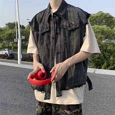 烟灰色