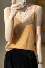 V领针织吊带背心女夏装宽松黑色无袖上衣2025新款性感内搭打底T恤，女装背心吊带，越洋羊