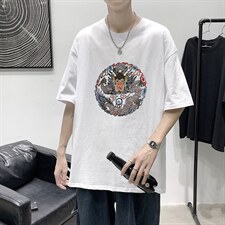 白色