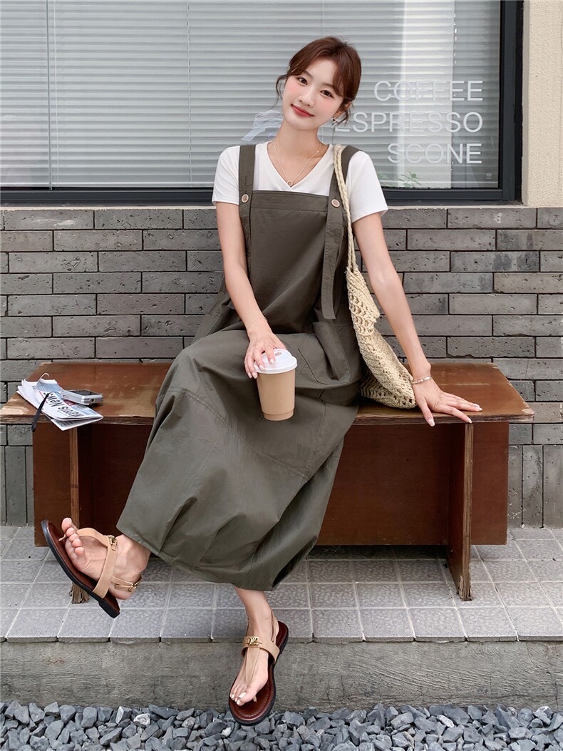 《现货好数据》26夏上新水洗棉休闲两面穿背带裙+V领T恤两件套女,女装套装/套裙,时尚风爆