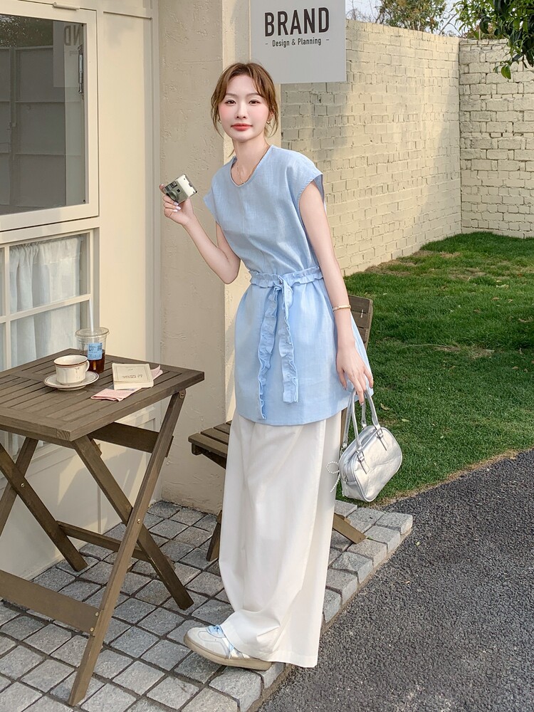 蓝色背心套装女2025超火夏日大方得体穿搭一整套休闲阔腿裤两件套,女装套装/套裙,含赞