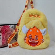 小美斜跨包,小姿态毛绒玩具 小美斜跨包,小姿态毛绒玩具