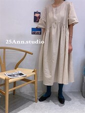 工艺盐缩廓形连衣裙，女装连衣裙，25Ann·Studio