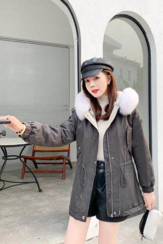 冬季新款大毛领中长款派克，女装，田间晨露