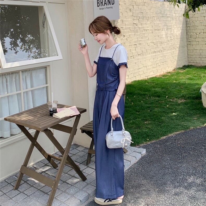 蓝色牛仔吊带上衣短袖T恤阔腿裤三件套女2025夏款韩系休闲一整套图片