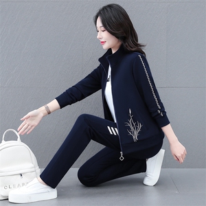 洋气减龄休闲运动服套装女春秋2025新款气质妈妈装高端卫衣三件套图片