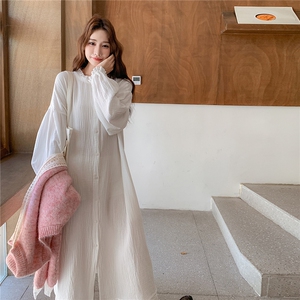 可爱甜美粉色针织背心连衣裙套装女春秋2025新款温柔别致减龄长裙图片