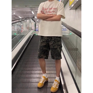 美式斜切迷彩短裤男款夏季潮牌复古高街工装裤子休闲弯刀五分中裤图片