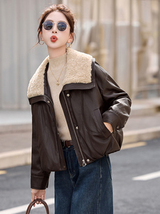 羊羔毛领拼接PU皮羽绒服女2025冬季新款小个子气质显瘦白鸭绒外套图片