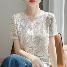 高端2025夏季新款时尚花边V领镂空蕾丝衫女显瘦百搭短袖显瘦上衣，女装T恤，圣丽羊绒