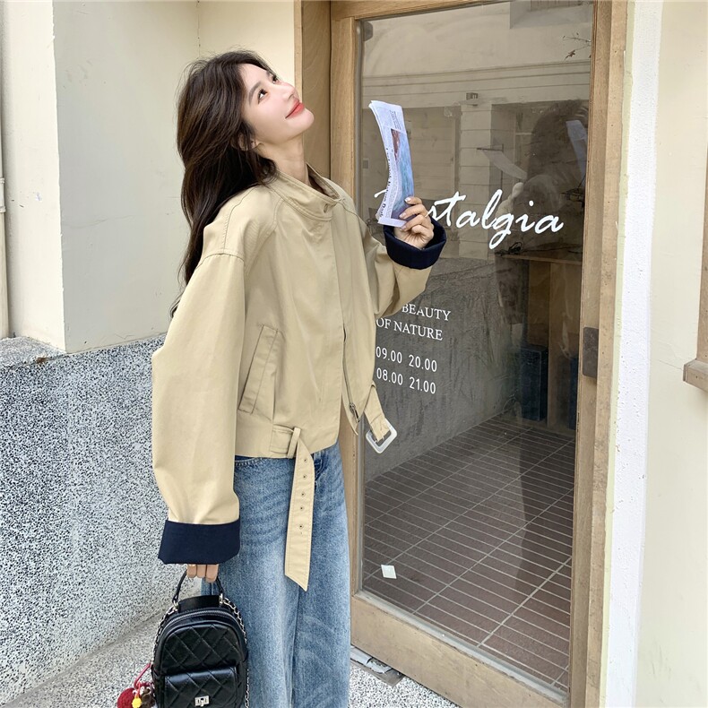 卡其色短款工装风衣夹克外套女春秋2026新款时尚小个子巨好看上衣,女装短外套,2C159