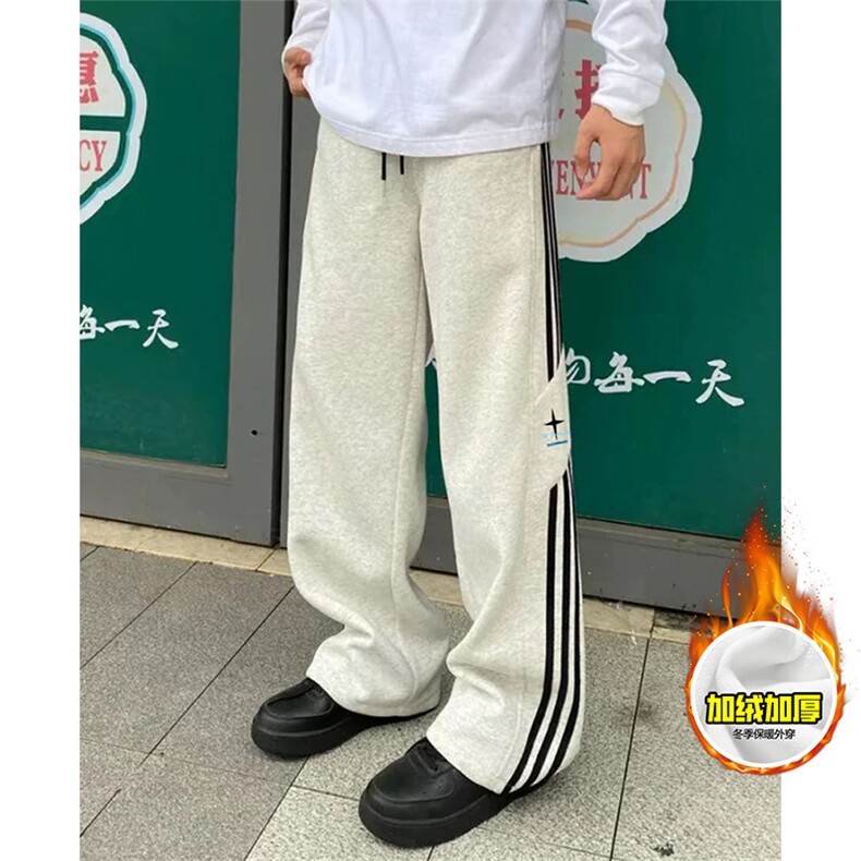 抖音得物高品质秋重磅加绒潮流运动三条杠宽松直筒休闲卫裤AK3602,男装休闲裤,电商A443