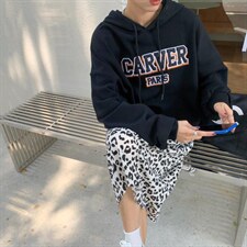 纯韩版休闲字母卫衣，女装卫衣/绒衫，巴黎之夜