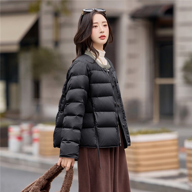 2025冬季新款宽松撞色针织拼接圆领洋气短款羽绒服,女装羽绒服,深水步