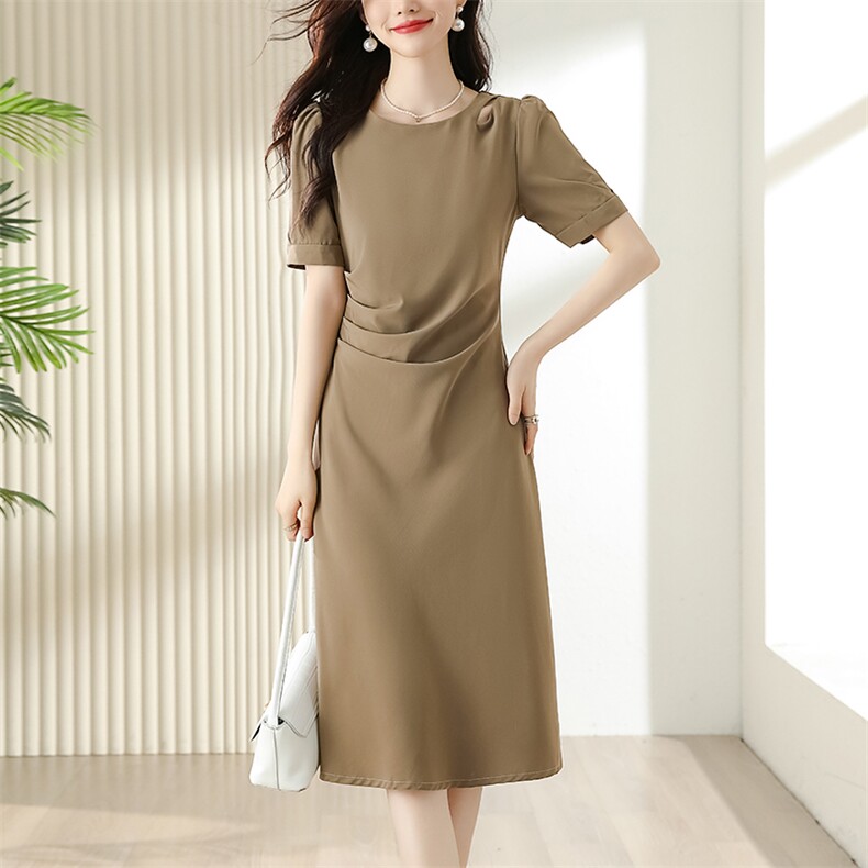 压褶优雅气质设计感连衣裙夏季新款简约裙子，女装连衣裙，美吧服饰