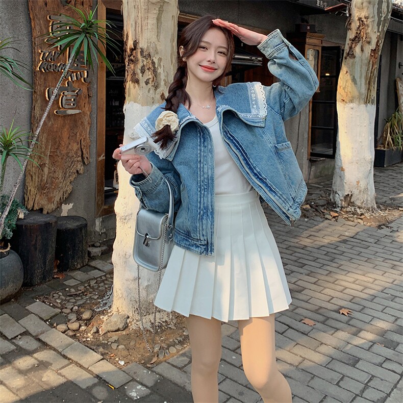 港风甜美蕾丝拼接牛仔外套女小个子2025春季新款短款钉珠翻领上衣，女装牛仔外套，蝶眷