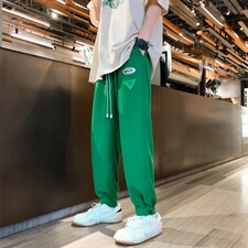 绿色