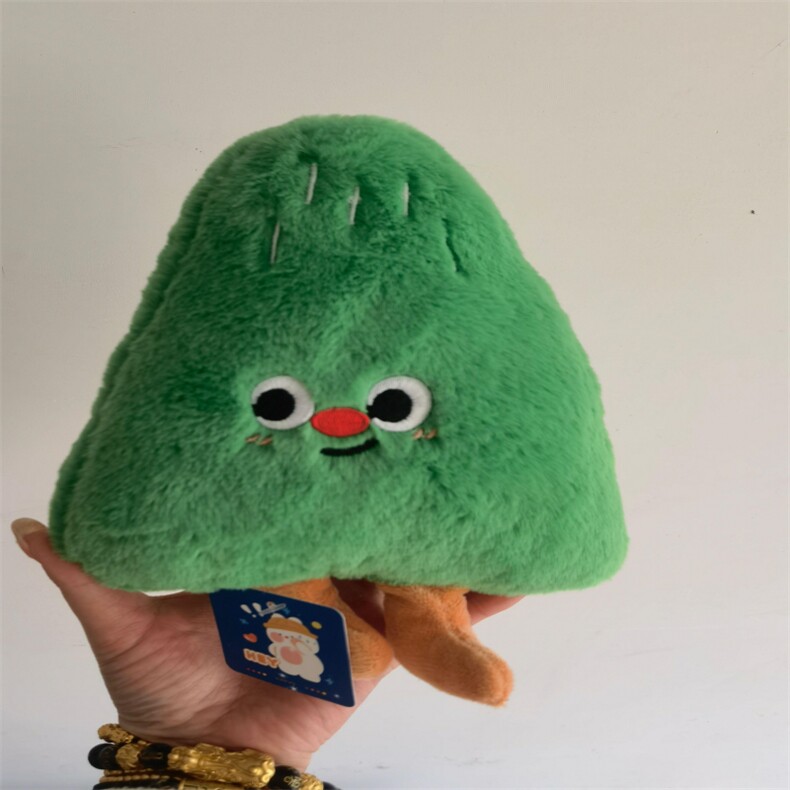 可爱小树毛绒玩具爆款精品树苗公仔玩具，鑫丰源毛绒玩具厂