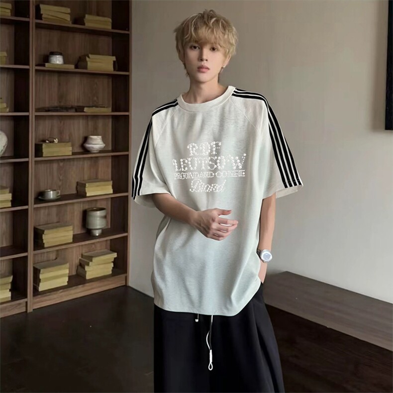 抖音得物品质二开240克宽松纯棉美式潮牌印花三条杠中性风短袖T恤,男装T恤,电商A486-1