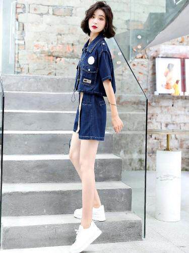 夏季新款韩版贴标潮牌短裤套装，女装职业装，金地雪