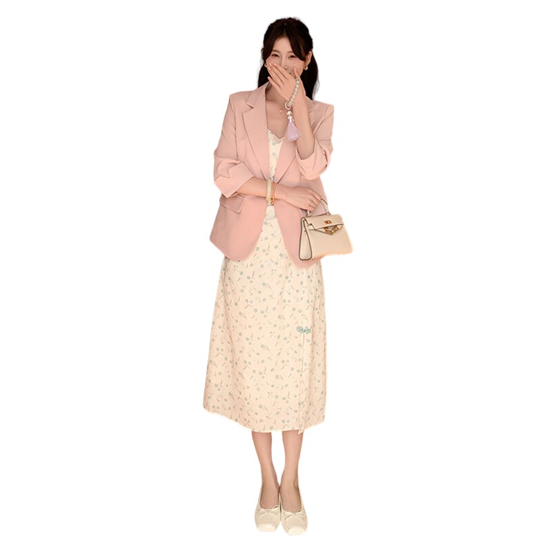 2025春秋季新款高级感温柔碎花吊带连衣裙两件套女时尚西服套装裙,女装套装/套裙,2C081