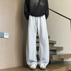 浅灰色