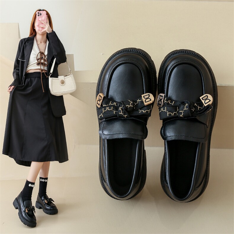 一脚蹬女鞋乐福鞋女春季季新款女英伦风小皮鞋，女鞋小皮鞋，电商A223