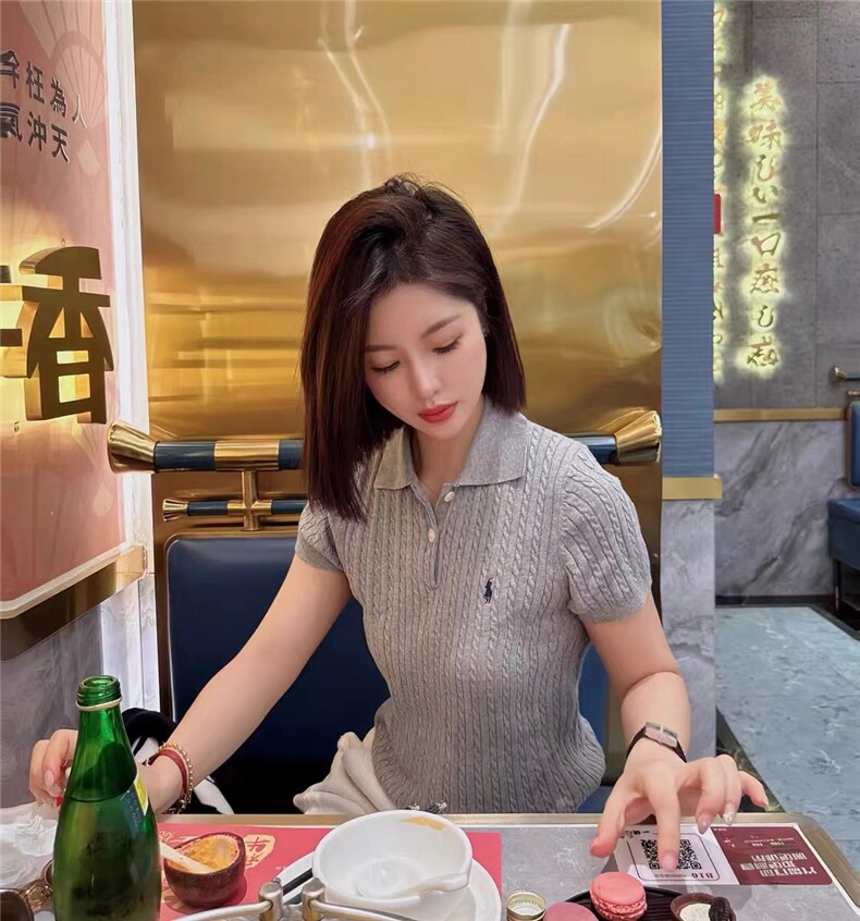 经典POLO领保罗刺绣精纺羊毛短袖女宽松显瘦扭花短款针织T恤简约，女装羊毛衫，百纯羊绒