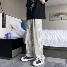 卡其色