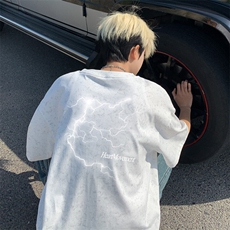 白色
