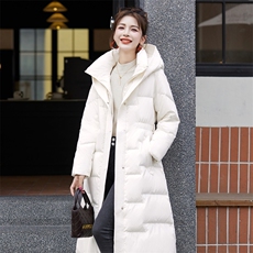 加厚保暖长款过膝羽绒服女2024冬新款收腰显瘦时尚连帽白鸭绒外套，女装羽绒服，琦鑫阁（原依鑫阁）