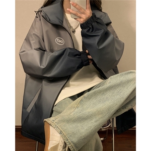 中性山系防水冲锋衣渐变色夹克男：聚酯纤维JK77087P85控128图片